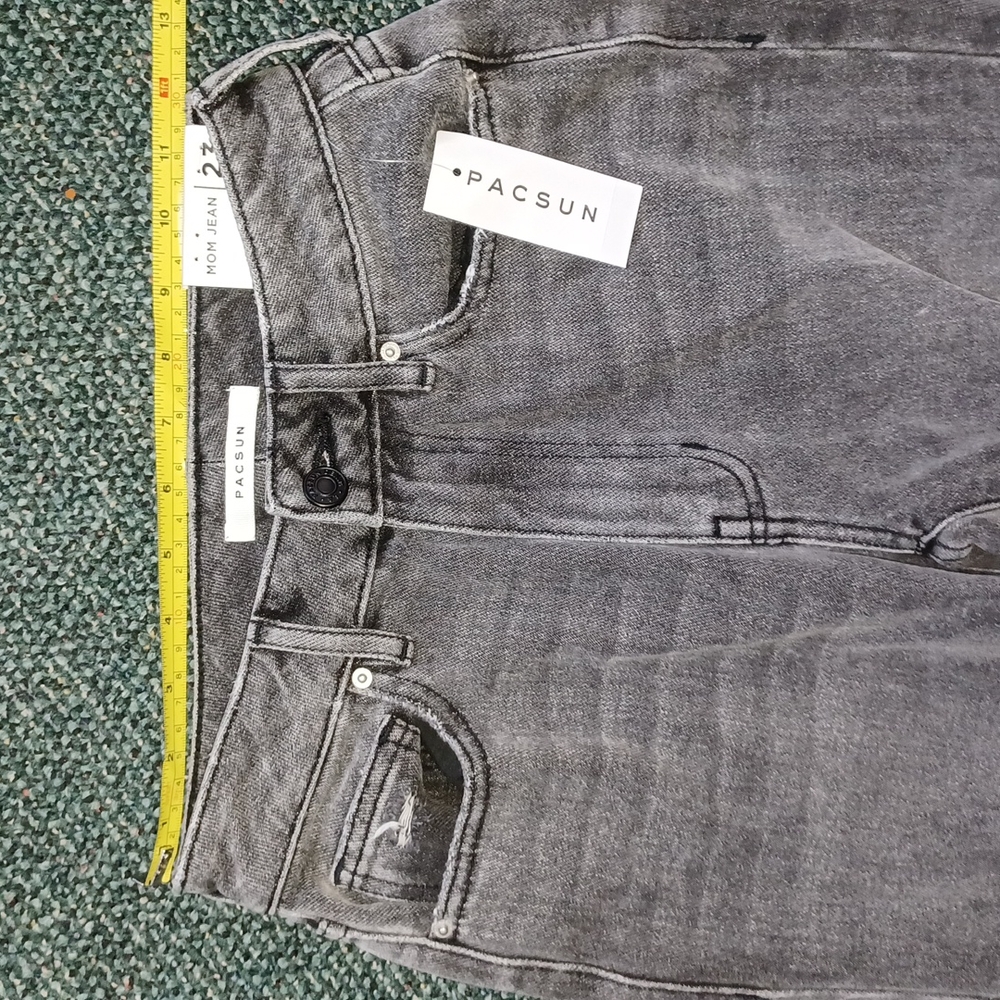 PacSun Los Angeles Faded Black Ripped Mom Jean Size 23 distressed new with tags - Picture 5 of 17